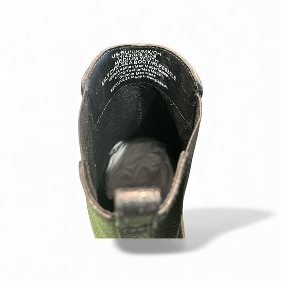 Reaction Kenneth Cole Black Chelsea Block Heel Ankle Boots. - Picture 7 of 8